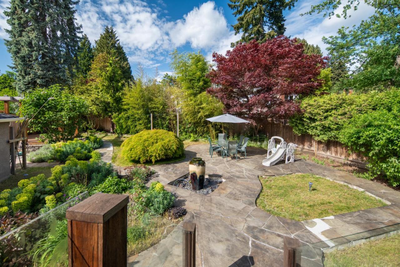 Gorgeous 4 Bedroom Garden Level Suite At Vancouver West & Ubc Bagian luar foto